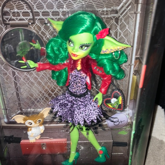 Gremlins 2 The New Batch. Greta doll